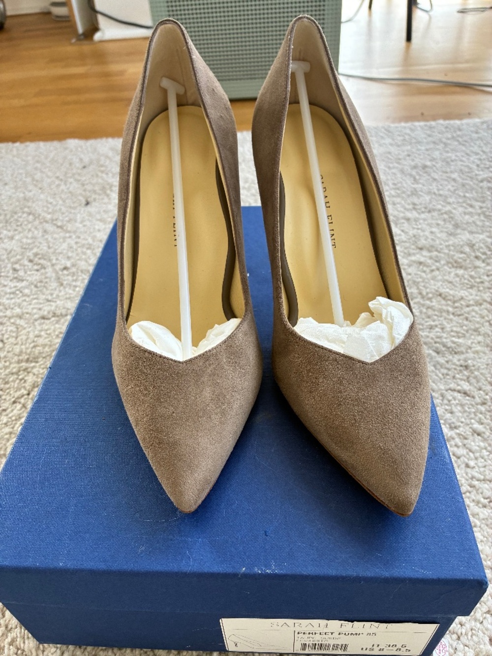 Sarah Flint Perfect Pump Taupe Suede 8-8.5 Never worn New in Box